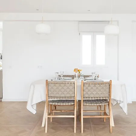 The Port House * Grao de Castellon